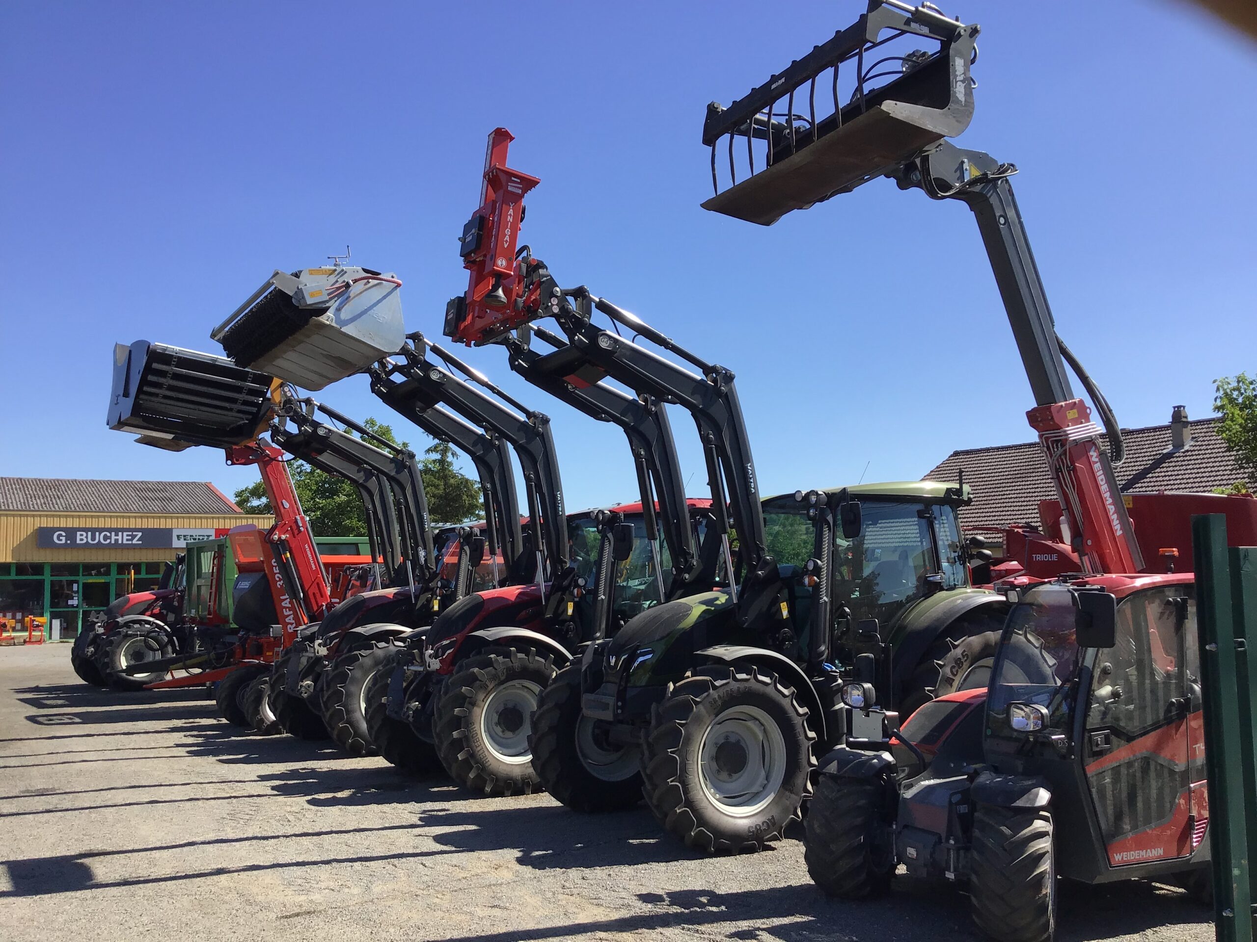 Réparation agricole à Moulins-Engilbert