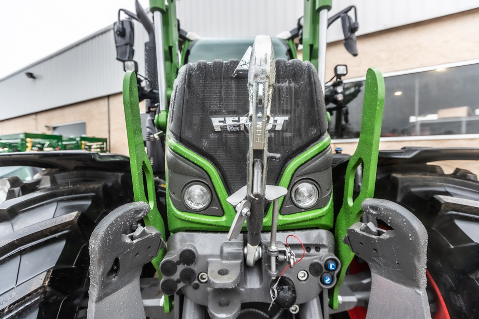 Entretien de véhicule agricole dans la Nièvre